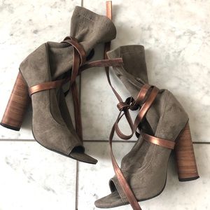 Missguided Open-Toe Tie-Up Booties